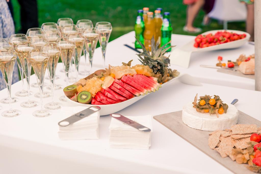 Brook Hotels Arlanda Rosersberg Εξωτερικό φωτογραφία